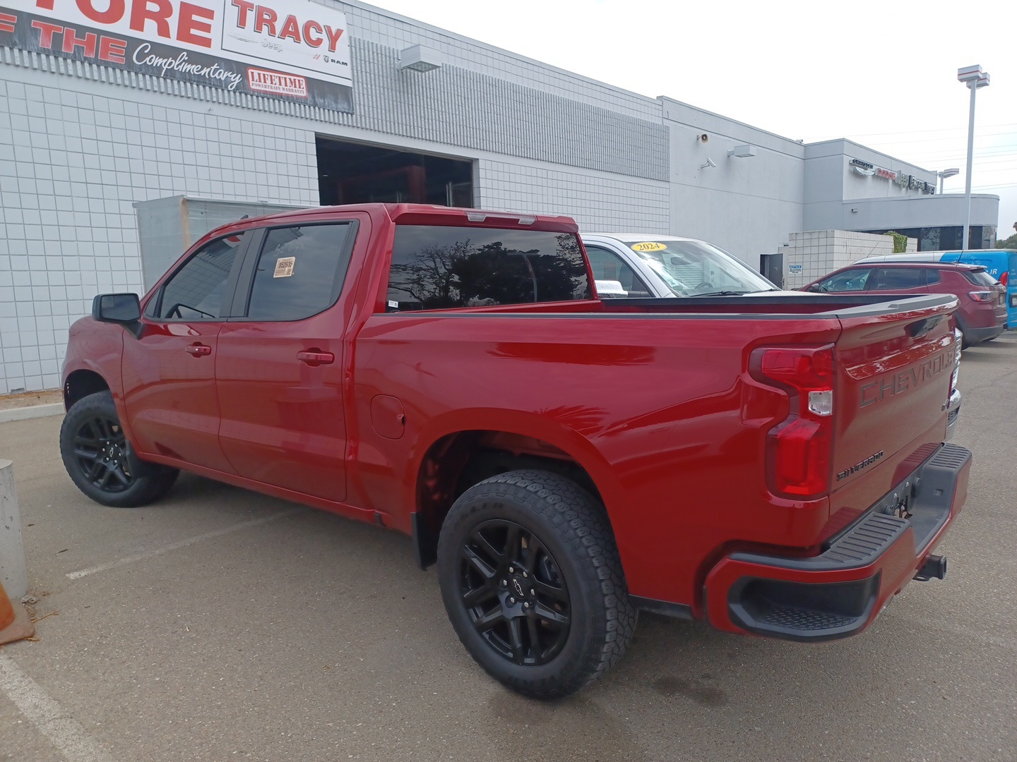 2024 Chevrolet Silverado 1500 RST photo 4