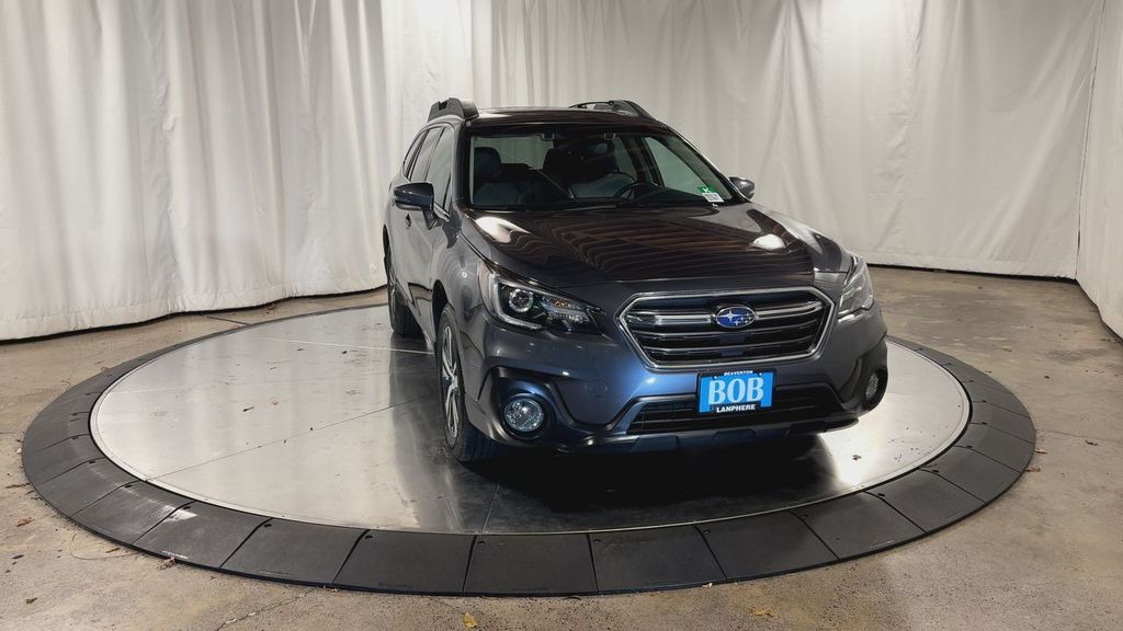 2019 Subaru Outback 2.5i Limited photo 3