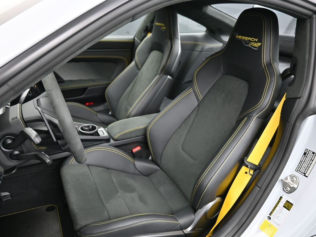 2025 Porsche 911 GT3 RS photo 4