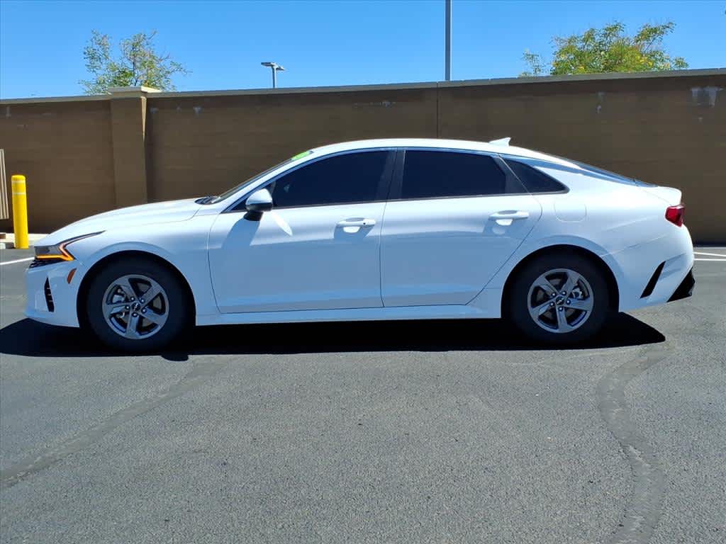 2022 Kia K5 LXS photo 4