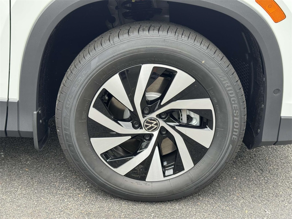 2025 Volkswagen Tiguan S photo 12