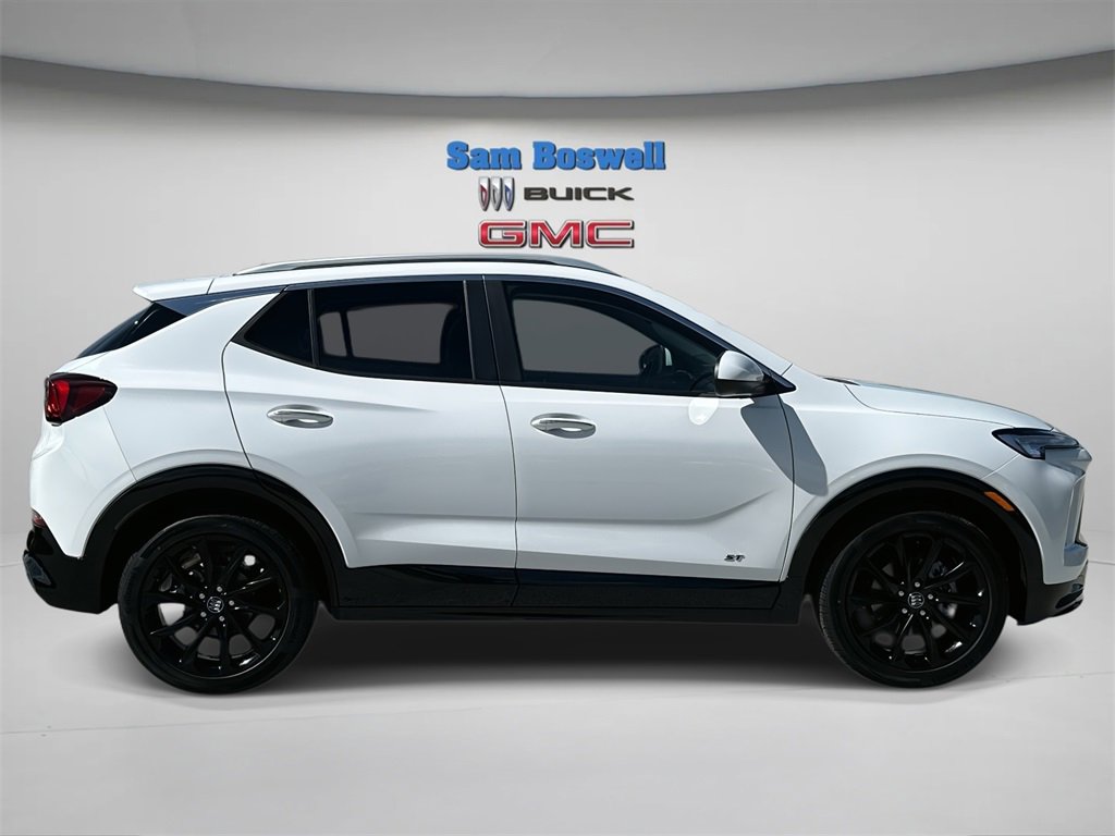 2026 Buick Encore GX Sport Touring photo 4
