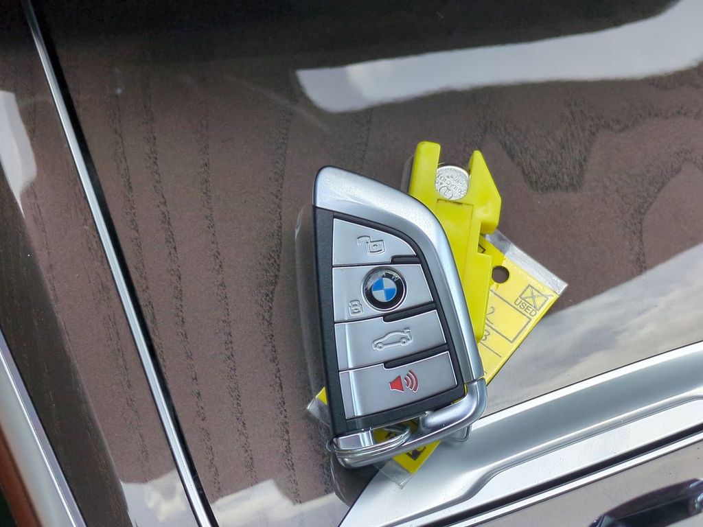 2023 Bmw X5 M50i photo 28