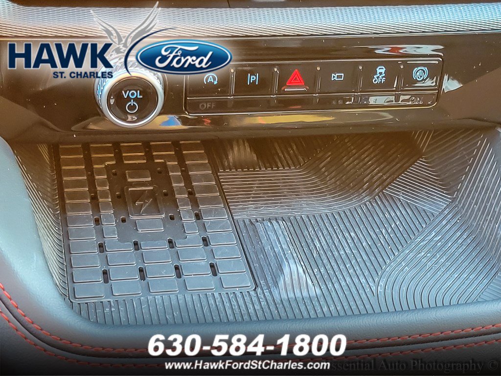 2025 FORD EXPLORER - Image 16