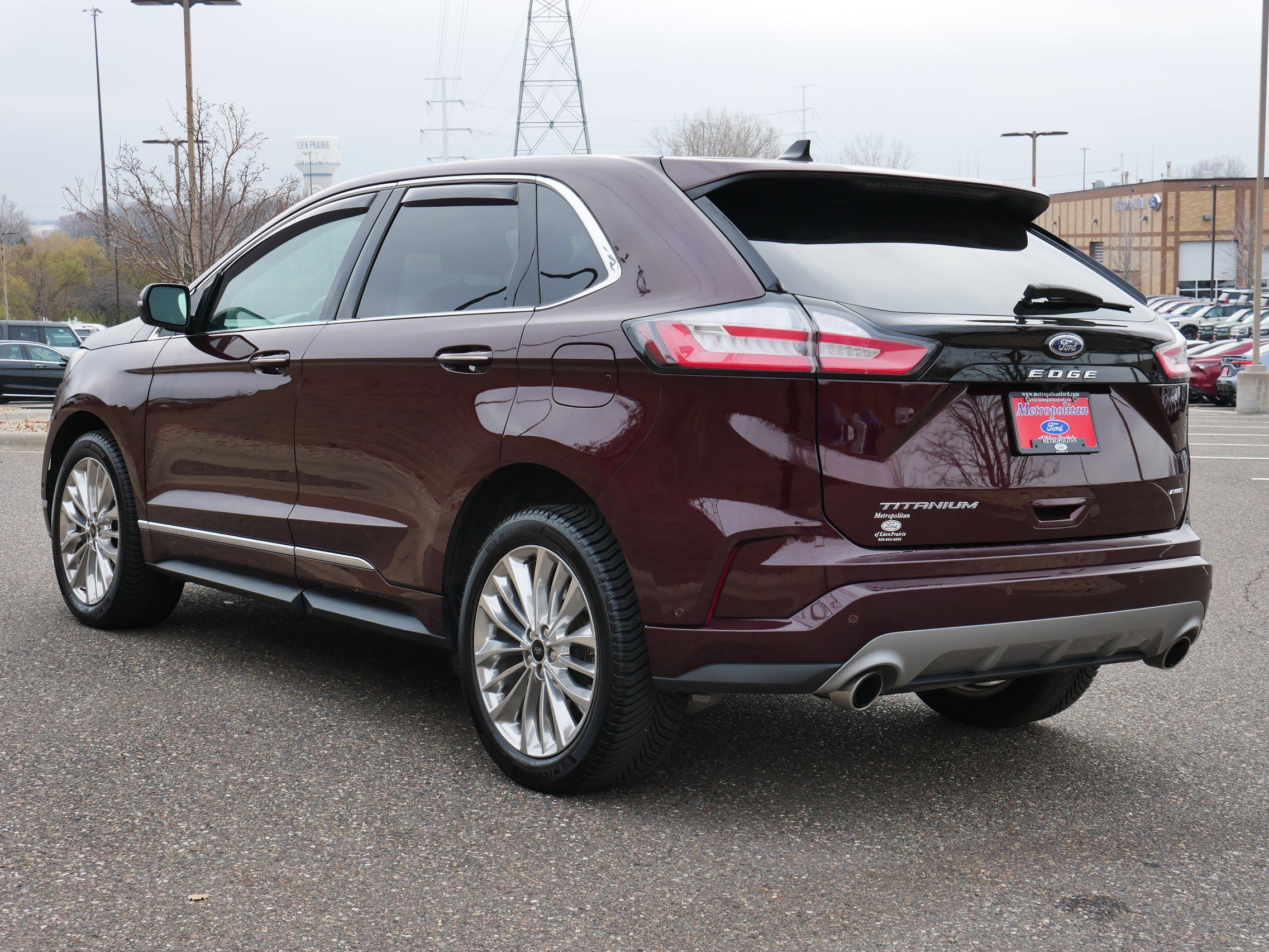 2022 Ford Edge Titanium photo 4