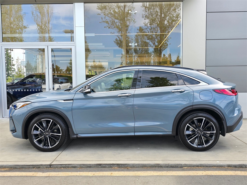 2022 Infiniti QX55 Essential photo 4