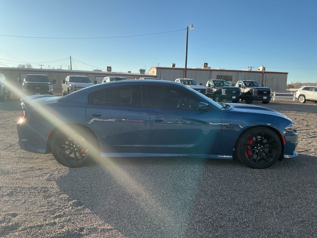2022 Dodge Charger R/T Scat Pack photo 2
