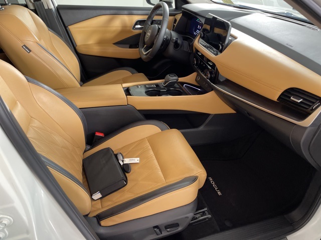2022 Nissan Rogue Platinum photo 39
