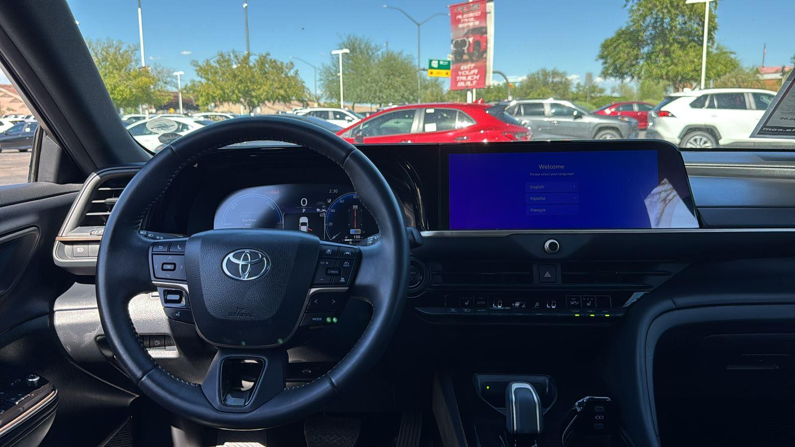 2024 Toyota Crown XLE photo 10