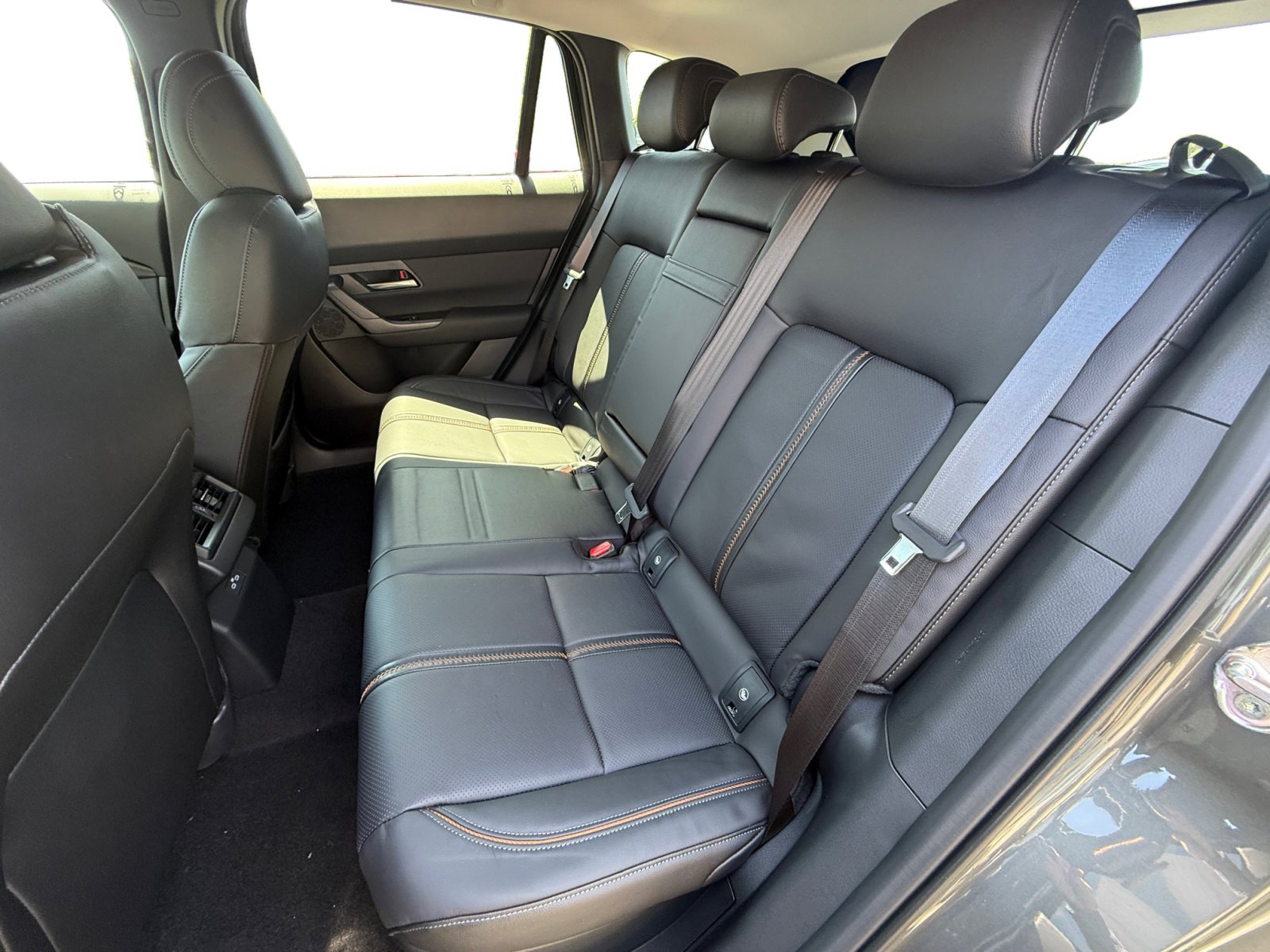 2025 Mazda CX-50 Premium Plus photo 16