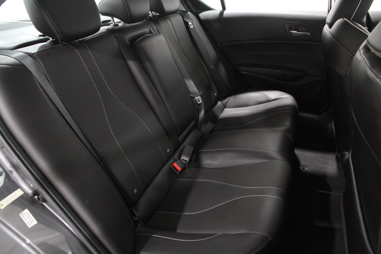 2021 Acura ILX Premium photo 18