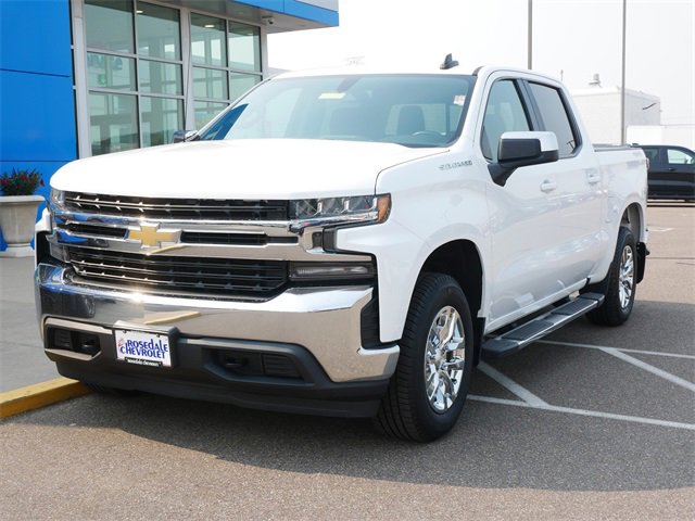 2020 Chevrolet Silverado 1500 LT photo 2