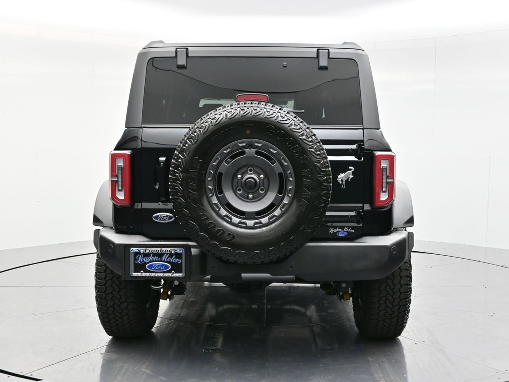 2025 Ford Bronco Outer Banks photo 6
