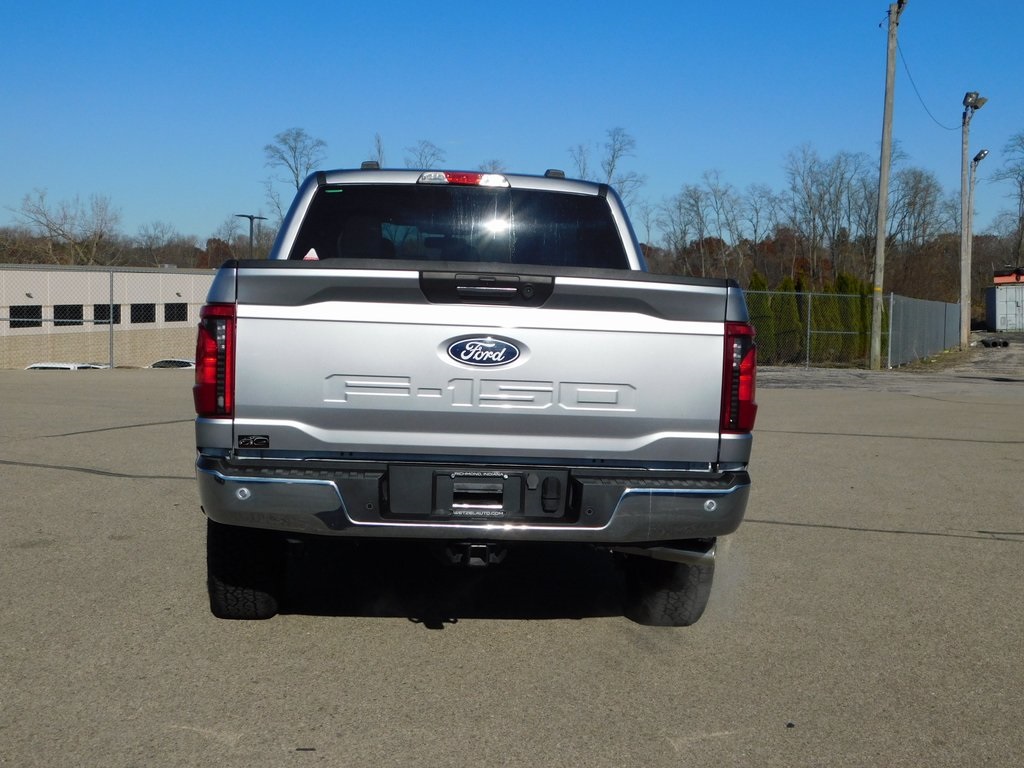 2024 Ford F-150 XLT photo 4