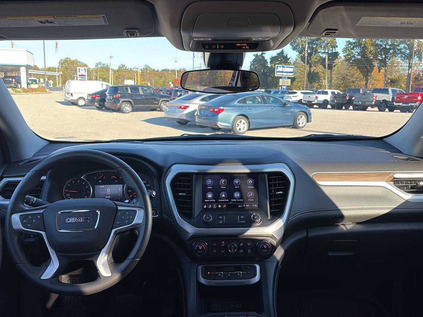 2023 Gmc Acadia SLE photo 4