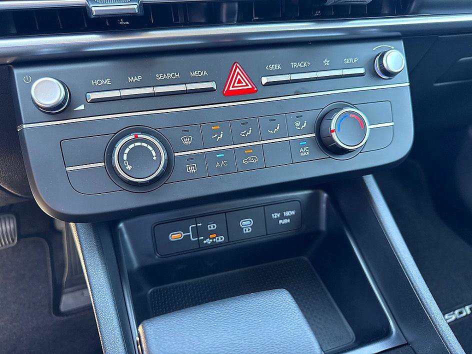 2025 Hyundai Tucson SE photo 9
