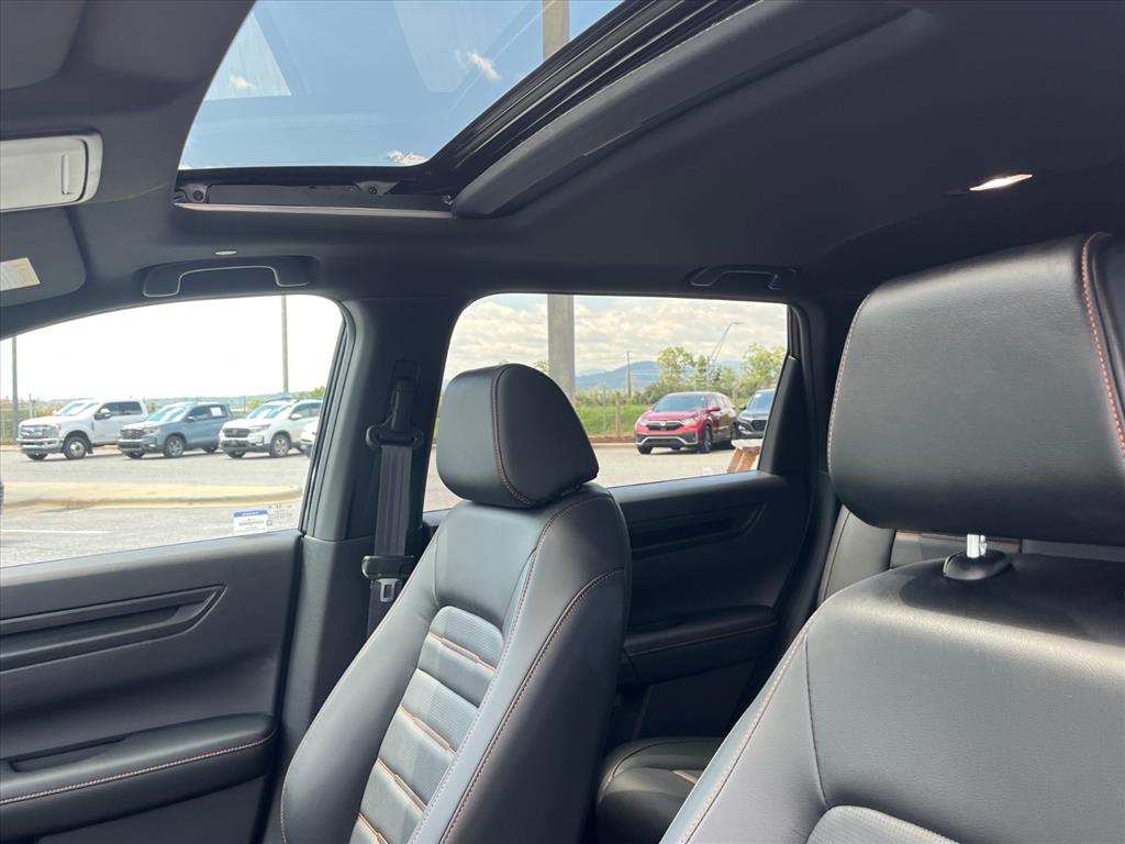 2025 Honda CR-V Hybrid Sport-L photo 4