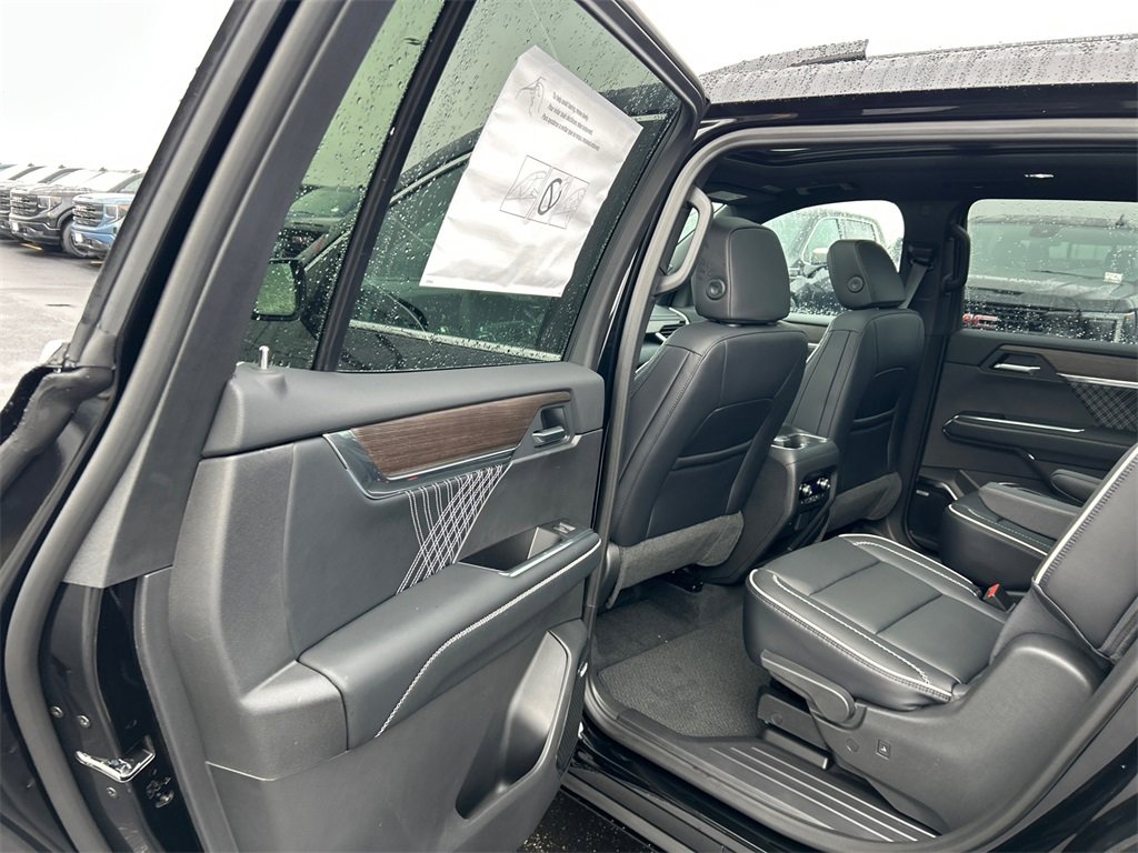 2026 GMC ACADIA - Image 31