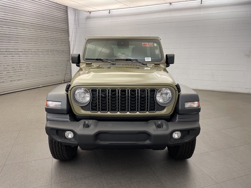 2025 Jeep Wrangler Sport S photo 4