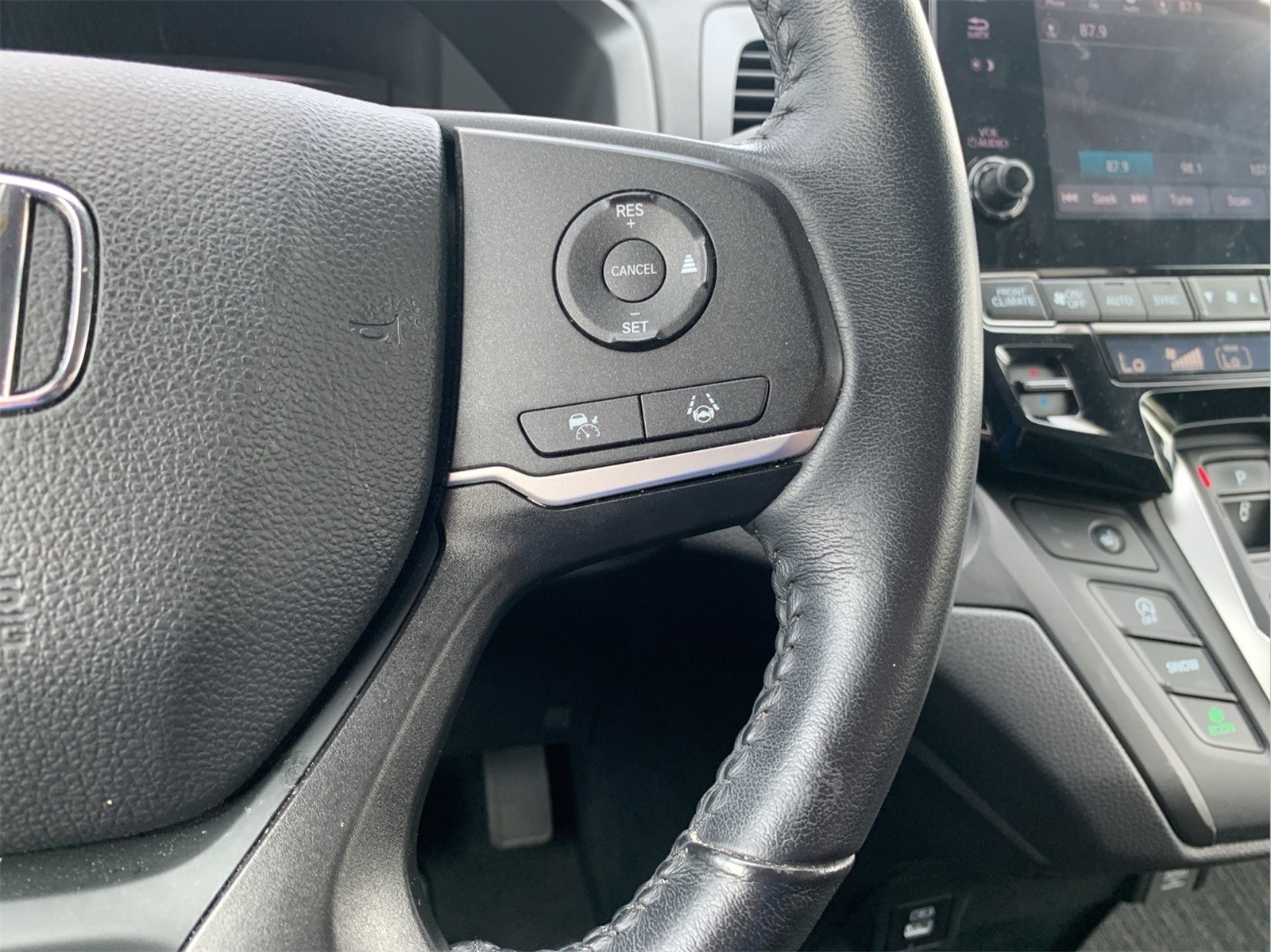 2023 Honda Odyssey EX-L photo 14