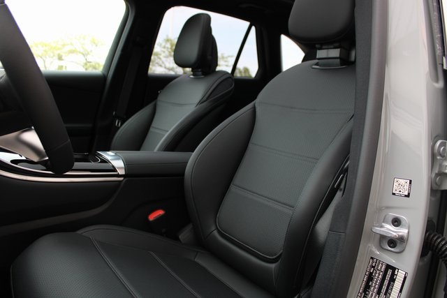 2025 Mercedes Benz GLC 350e 4MATIC photo 24
