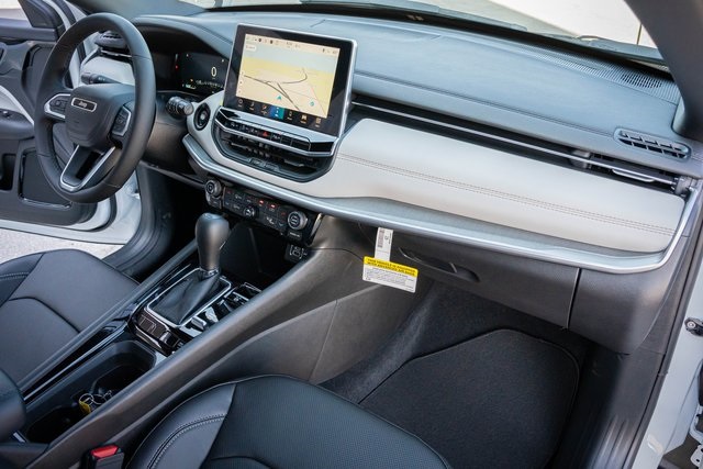 2025 Jeep Compass Limited photo 36