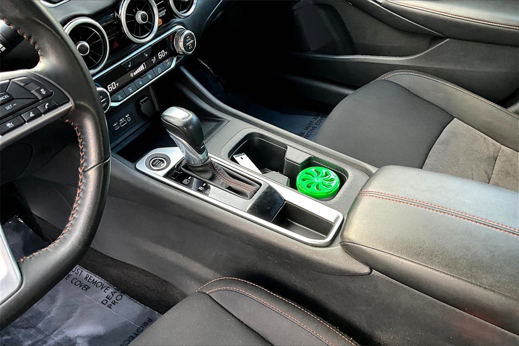 2024 Nissan Sentra SR photo 18