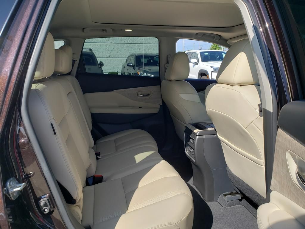 2021 Nissan Murano SL photo 22
