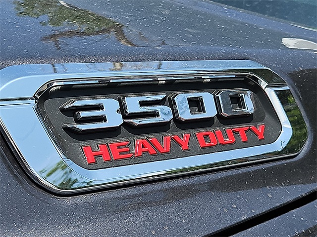 2025 Ram 3500 Big Horn photo 5
