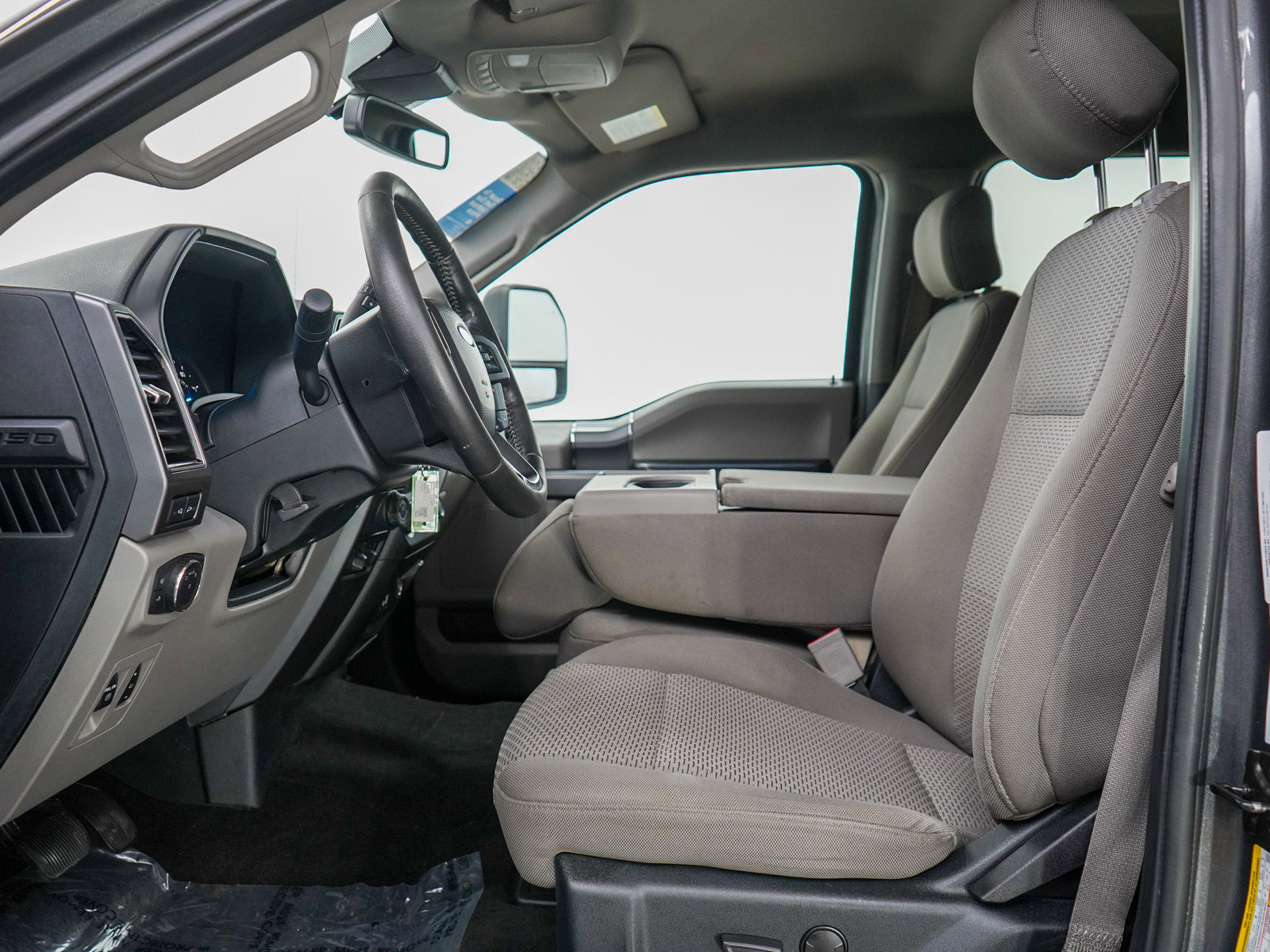 2019 Ford F-150 XLT photo 15