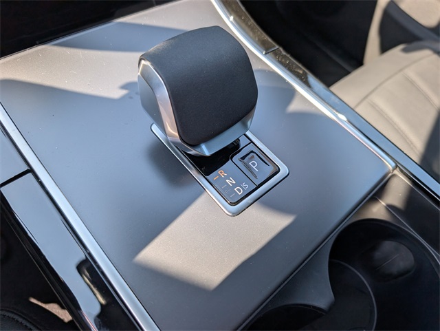 2026 Land Rover Range Rover Evoque S photo 10