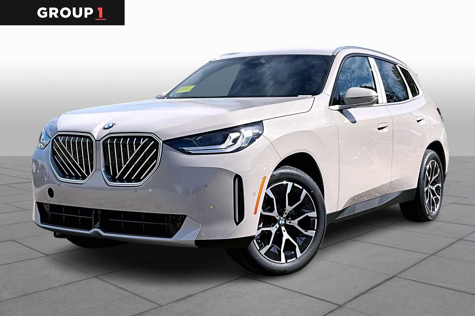 2026 BMW X3 30's photo