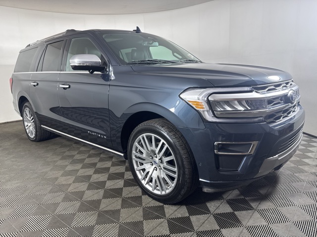2024 Ford Expedition Platinum's photo
