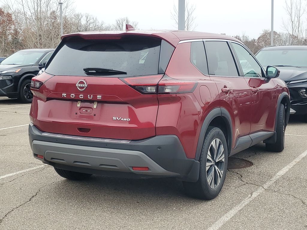 2022 Nissan Rogue SV photo 4