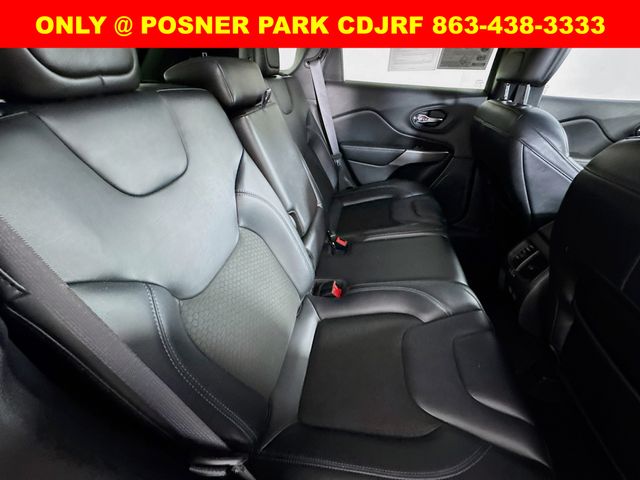 2021 Jeep Cherokee Latitude photo 22