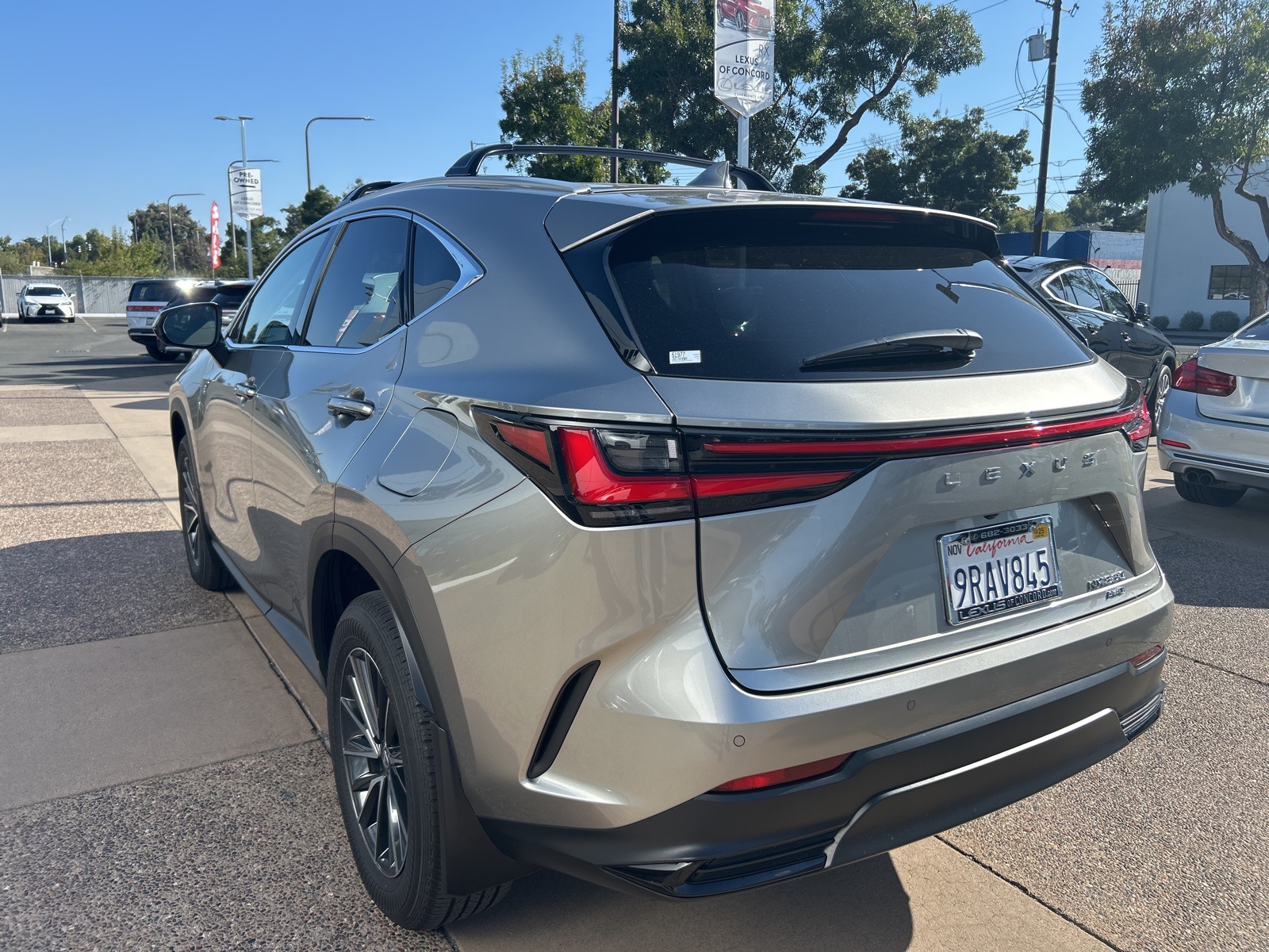 2025 Lexus NX 350 Premium photo 4