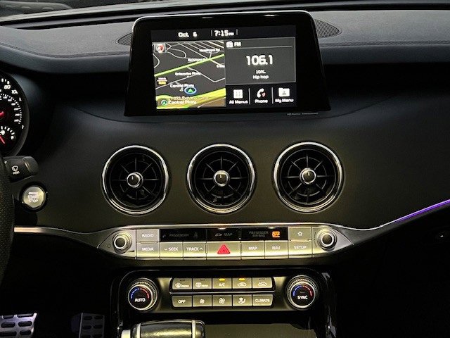 2018 Kia Stinger GT1 photo 18