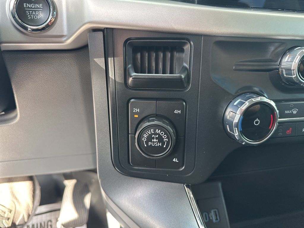 2022 Ford F-150 XLT photo 25