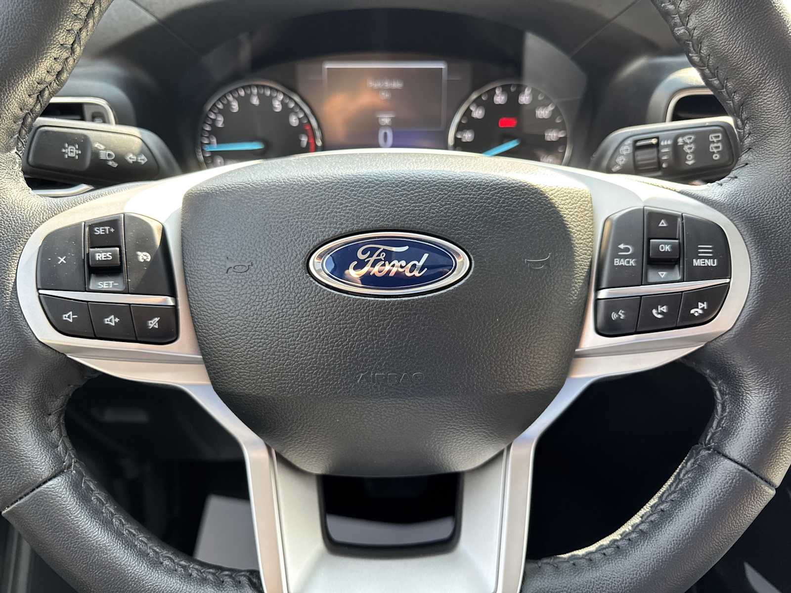 2022 Ford Explorer XLT photo 22
