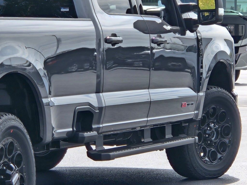 2026 Ford F-350 photo 10