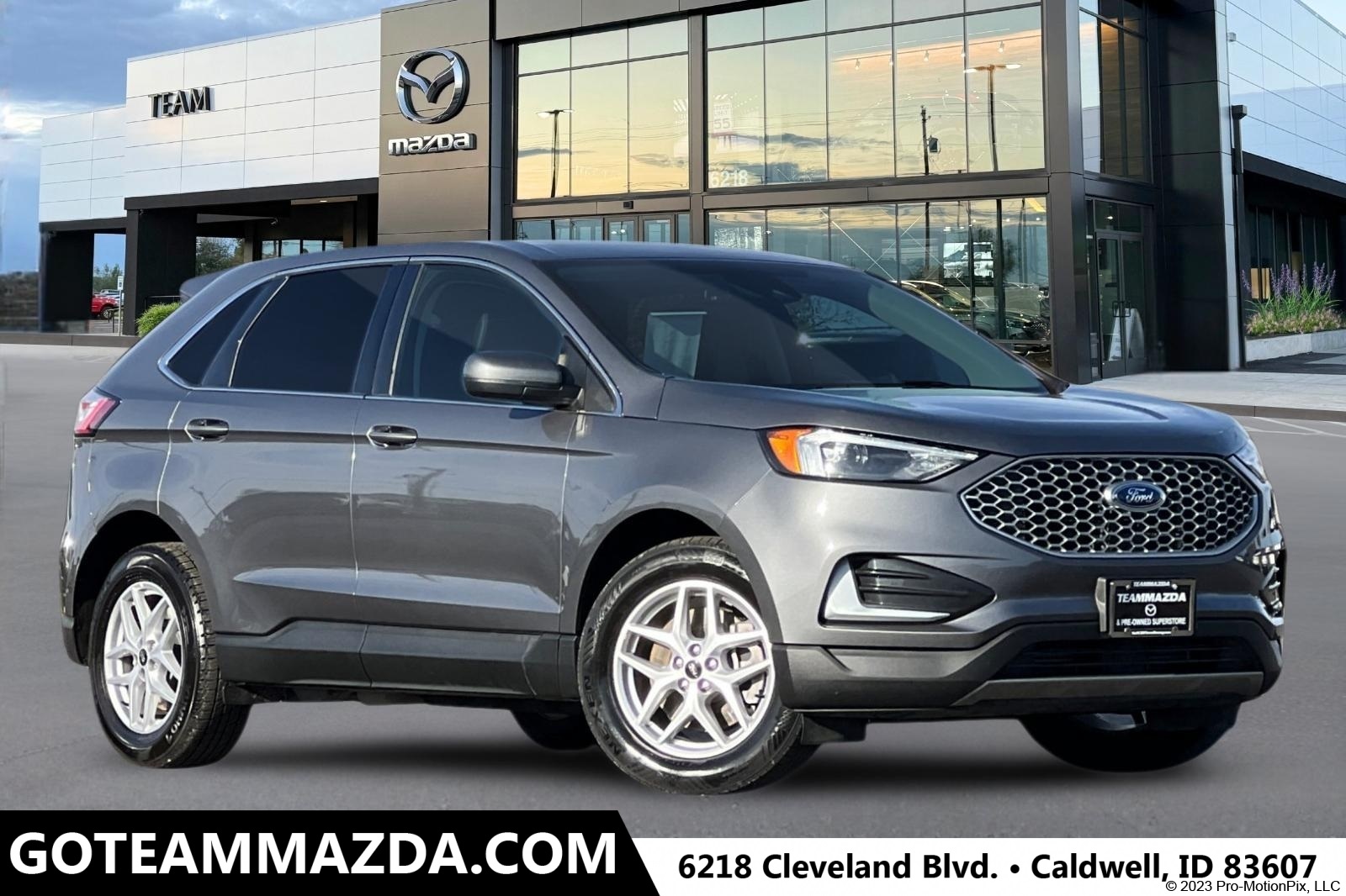 2023 Ford Edge SEL's photo