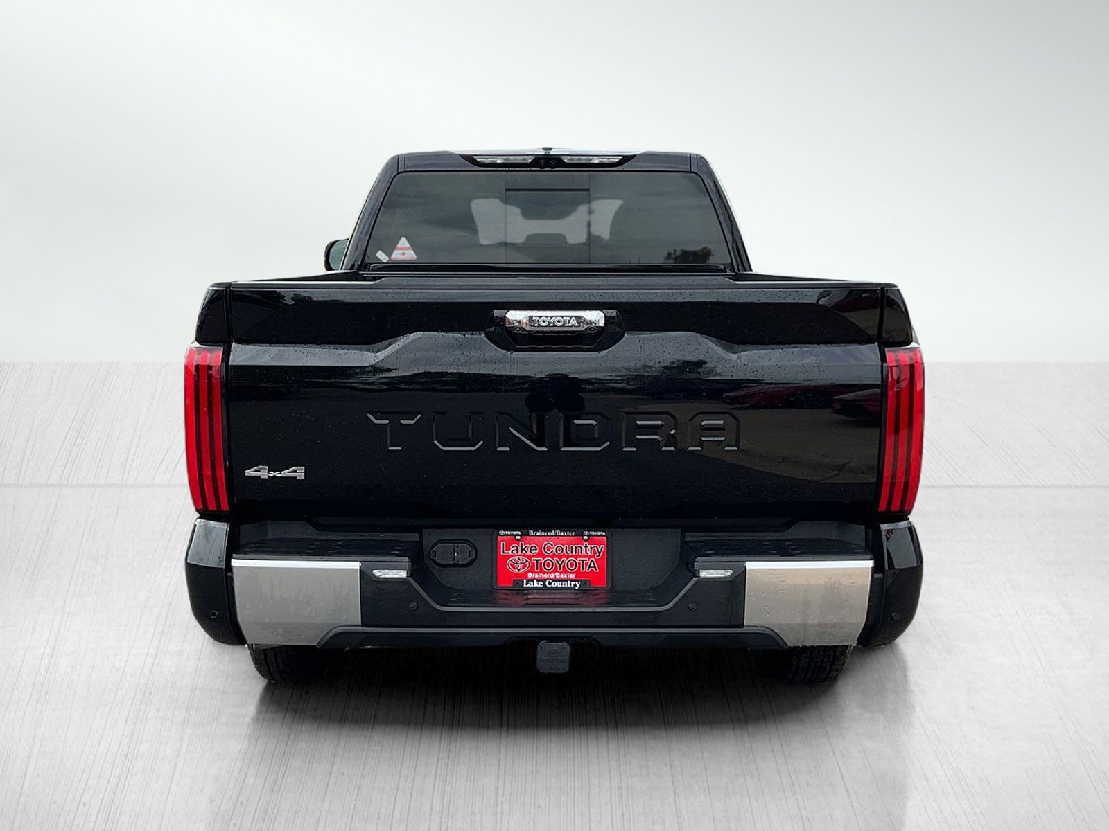 2024 Toyota Tundra Limited photo 4