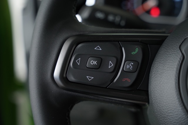 2025 Jeep Gladiator Sport photo 4