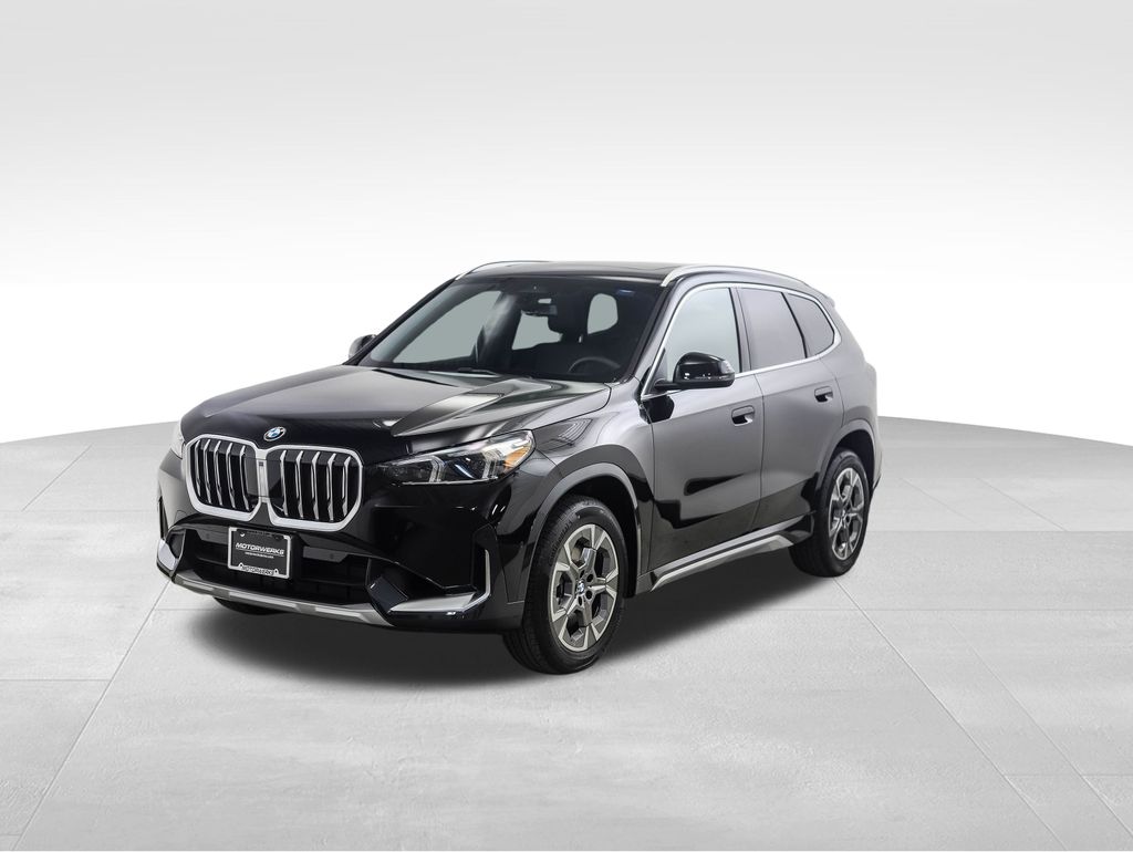 Used 2025 BMW X1 28i with VIN WBX73EF07S5299988 for sale in Minneapolis, Minnesota