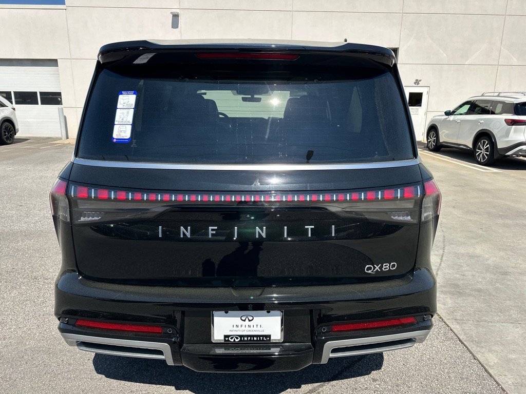 2025 Infiniti QX80 Luxe photo 4
