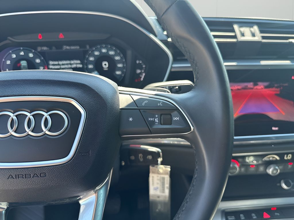 2022 Audi Q3 S line Premium 45 TFSI photo 29