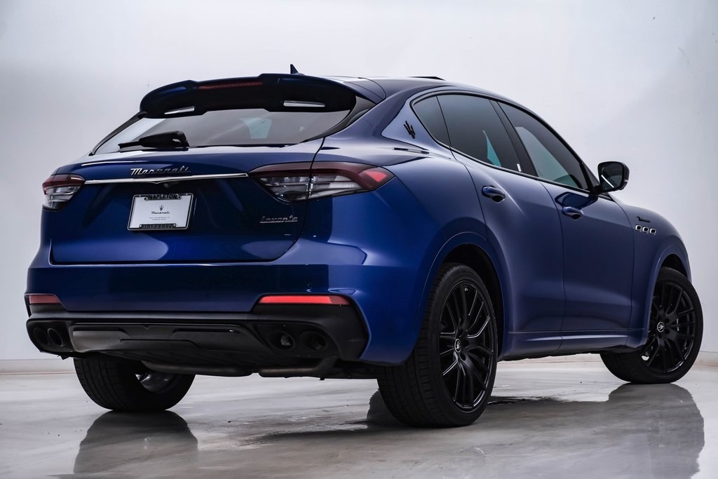 2022 Maserati Levante Modena photo 9