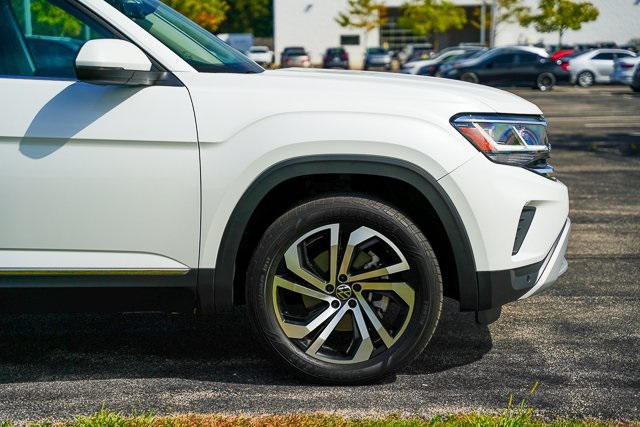 2023 Volkswagen Atlas SEL photo 41