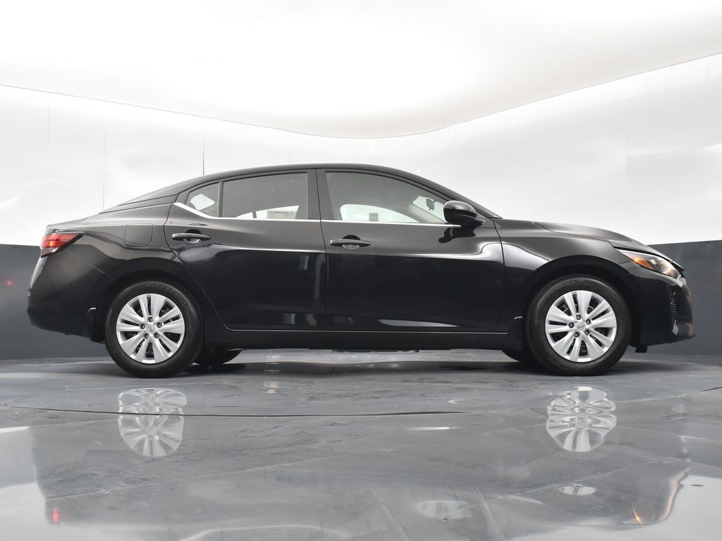 2025 Nissan Sentra S photo 34