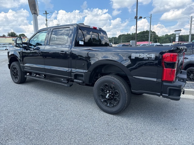 2025 Ford F-350 photo 8